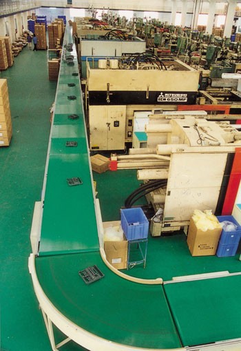 轉彎皮帶機使用案列.jpg 轉彎皮帶機使用案列.jpg