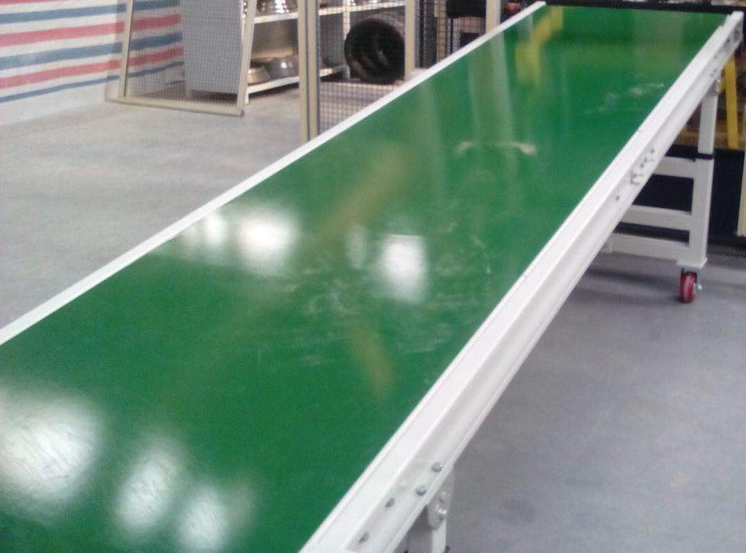 煙臺(tái)龍口皮帶輸送機(jī)