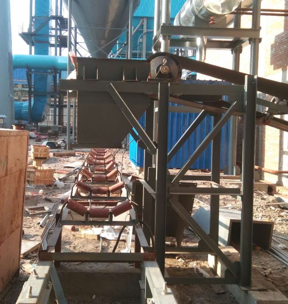 德泰銳機(jī)械,帶式輸送機(jī).jpg 德泰銳機(jī)械,帶式輸送機(jī).jpg