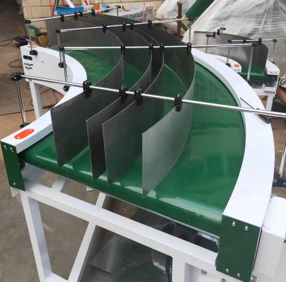 皮帶輸送機(jī)示意圖6.jpg 皮帶輸送機(jī)示意圖6.jpg