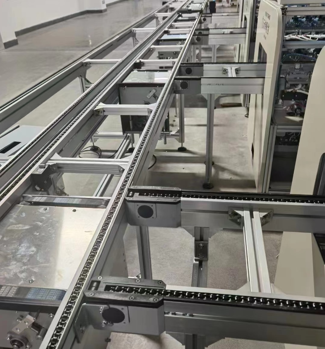 青島樂途行鏈條輸送機.jpg 青島樂途行鏈條輸送機.jpg